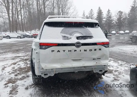 2023 Nissan Pathfinder Sl 4Wd z USA, uszkodzony, nr VIN 5N1DR3CC6PC227941